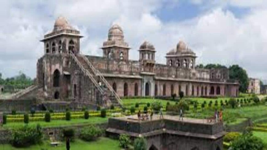 Mandu: Unique City That Attracts Tourists From All Over The World