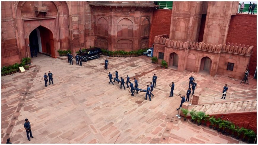 India Prepares To Celebrate 78th Independence Day; PM Modi To Hoist National Flag At Red Fort