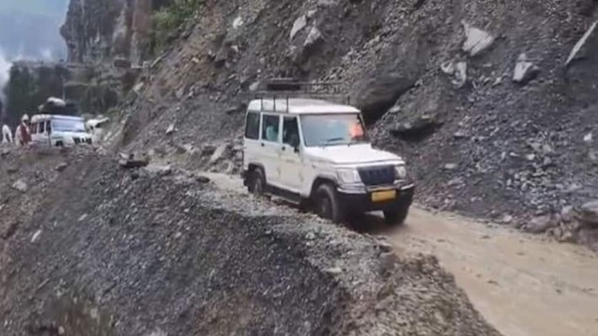 Badrinath National Highway Opened For Vehicular Movement Near Gulabkoti