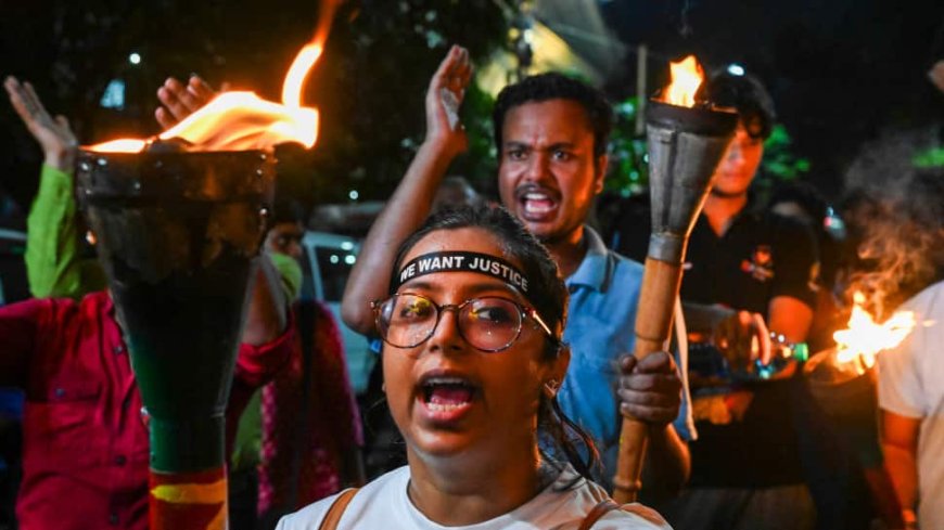 RG Kar Case: Bengal Doctors Take Out Torch Rallies Across Kolkata Ahead Of SC Hearing