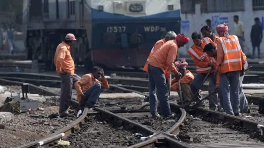 Rail Track Fencing Recommended After 3 Persons Mowed Down By Trains Within 30 Minutes In Firozabad