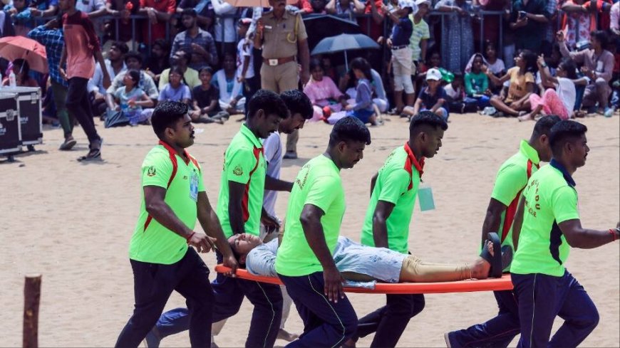 IAF`s Chennai Air Show Turns Tragic As 3 Spectators Die, Over 200 Hospitalised