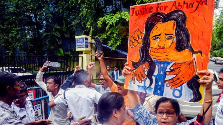 West Bengal Doctors Voice Frustration Over Govt `Inaction` In Medic`s Rape-And-Murder Case