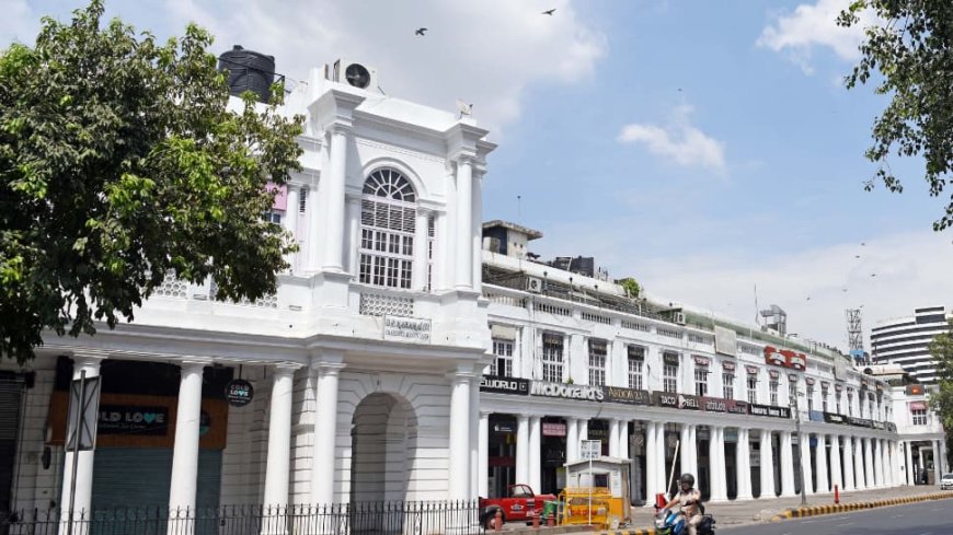 NDMC Gives Delhi`s Connaught Place Pre-Deepawali Wash, 3000 Workers Deployed