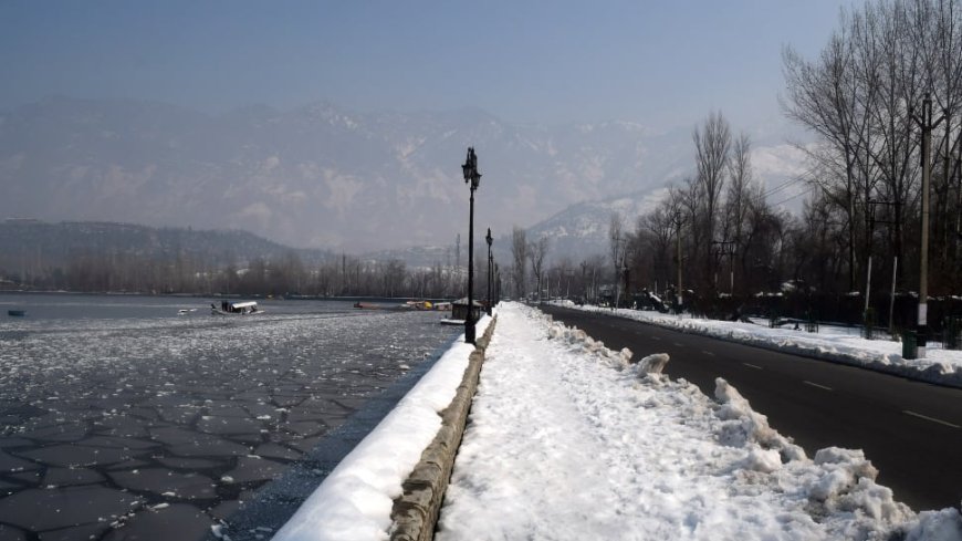 Fresh Snowfall Blankets Kashmir`s Higher Reaches, Temperature Plummets