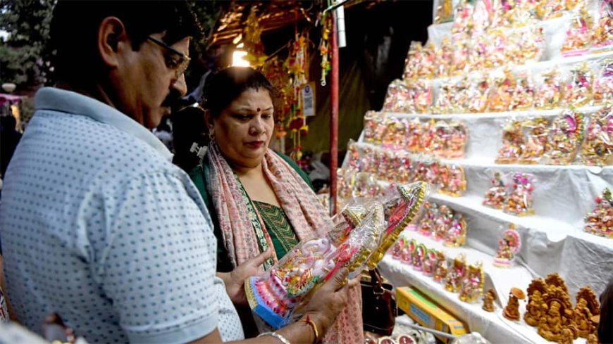 India's 'Vocal For Local' Initiative Impact Chinese Businesses Massively; Rs 1.25 Lakh Crore Loss Projected This Diwali: CAIT