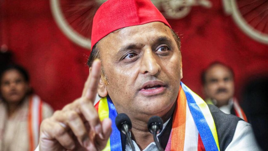 BJP`s `Batenge Toh Katenge` Slogan A Symbol Of Failure: Akhilesh Yadav