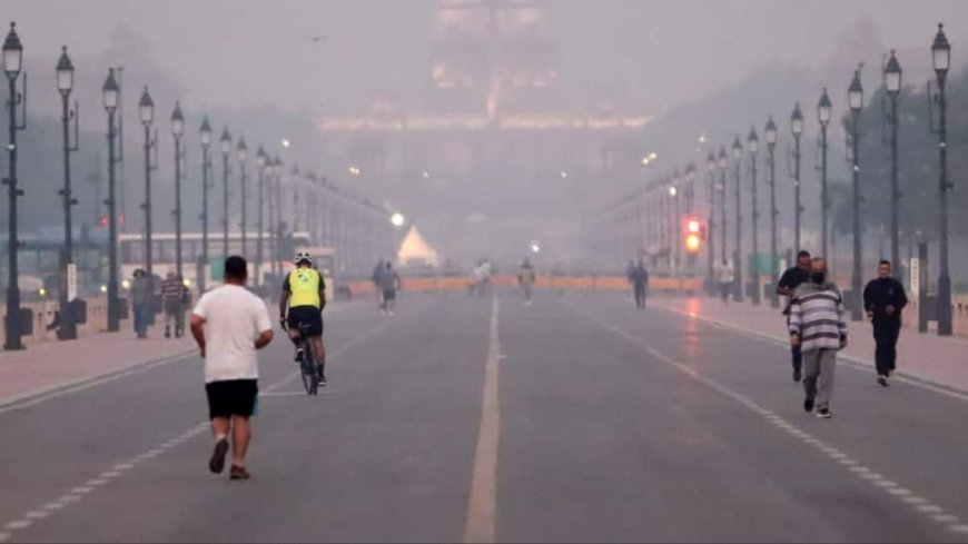 Air Quality Woes Continue In Delhi As Residents Struggle To Breathe Easy — Check AQI