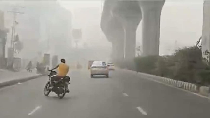 Smog Crisis in Pakistan: AQI Surges Past 2000 in Multan, Lockdowns Imposed In Several Cities