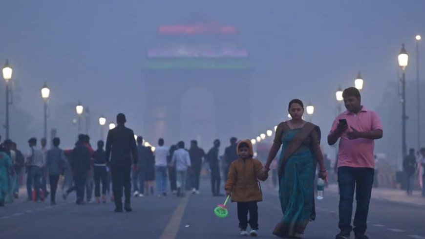 NDMC Launches `Night Cleaning Drive` As AQI Hits `Very Poor` Levels