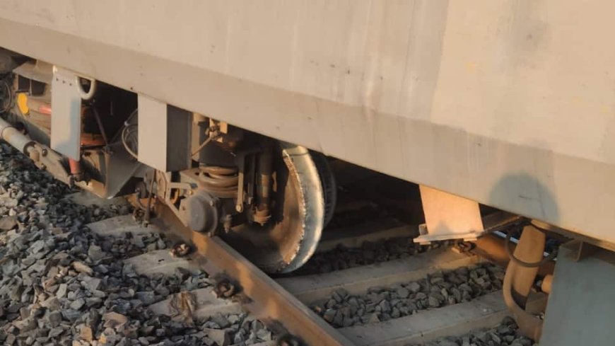 20 Wagons Of Goods Train Derail In Bilaspur Railway Division Of Chhattisgarh