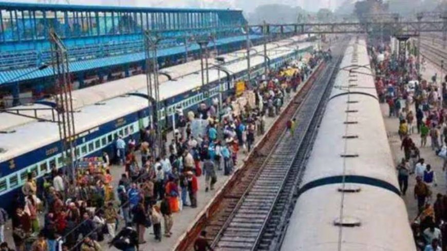 Indian Railways Earned Rs 12,159 Crore From Passenger Services During Festive Months, Says Govt