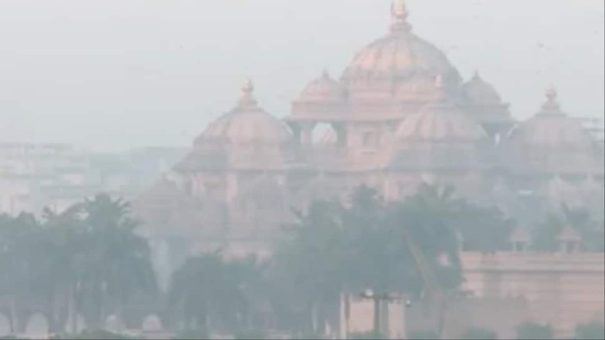 Delhi Air Pollution: AQI In Capital Deteriorates To `Poor` Again, Temperature Dips Below 5 Degrees