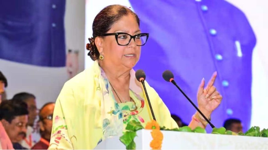 Police Vehicle In Ex-Rajasthan CM Vasundhara Raje`s Convoy Overturns, 3 Cops Injured