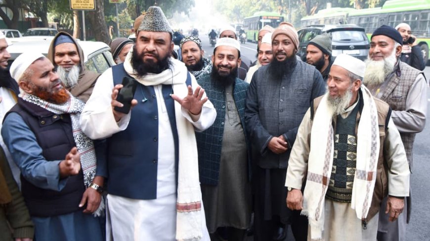 Delhi Waqf Imams Demand Immediate Release Of Salaries, Warn Of Protests