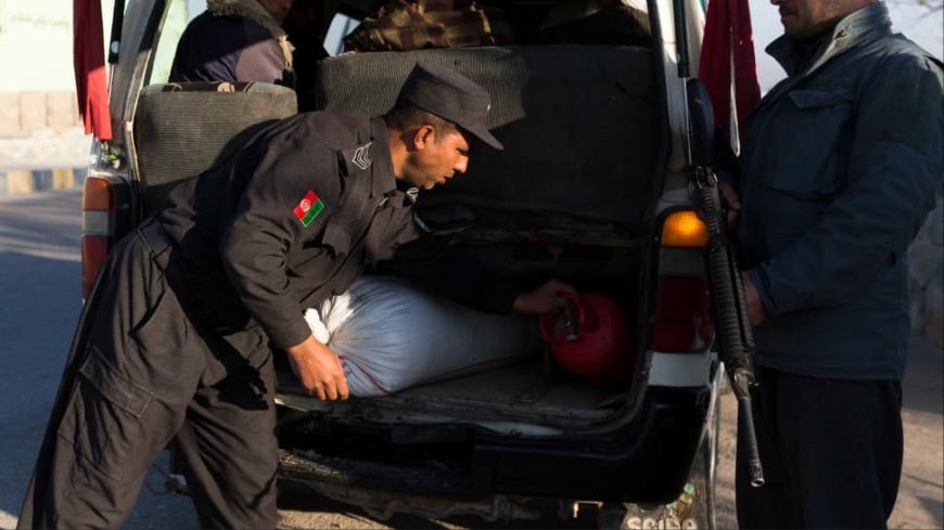 Cops Foil Attempt To Smuggle Drugs In Afghanistan