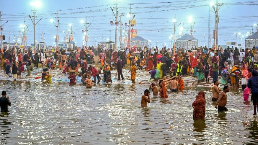 Devotees Take Shahi Snan On Paush Purnima As Maha Kumbh Begins