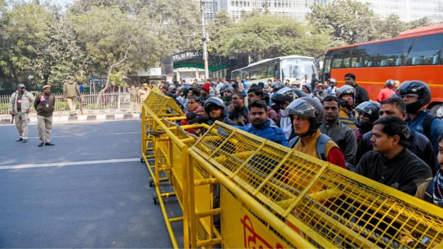 Republic Day 2025: Traffic Curbs, 70000 Cops Deployed As Delhi On High Alert | Key Routes To Avoid