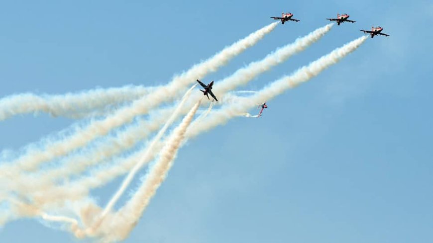 Republic Day Parade Highlights: 31 Tableaux, Elite Military Cavalries Shine On Kartvya Path In Delhi | WATCH