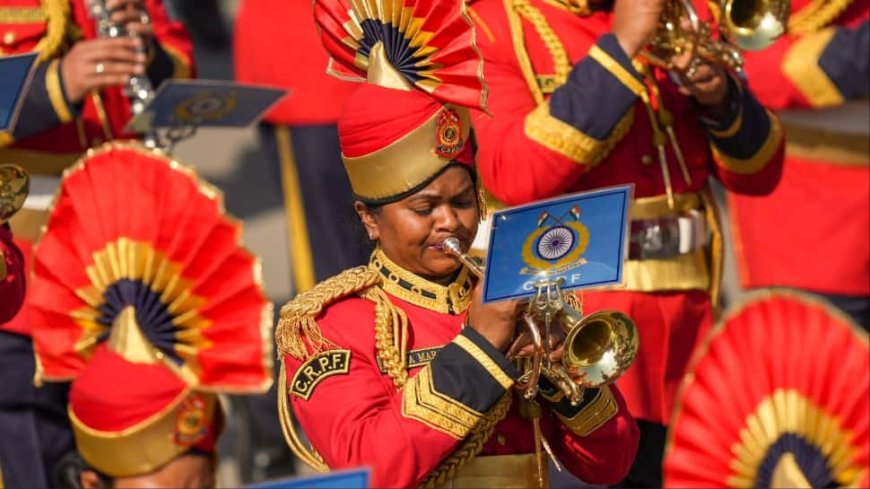 Republic Day: `Nari Shakti` On Display As All-Women Contingent Of CRPF Takes Center Stage At Kartavya Path