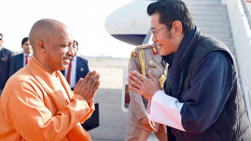 Bhutan King Takes Holy Dip In Maha Kumbh, Offers Prayer At Triveni Sangam With UP CM Yogi Adityanath