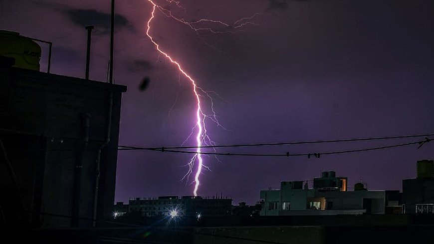 SHOCKING WEATHER WARNING! Heavy Rain Alert Issued Across India, Storms & Lightning Kill Dozens In Bihar