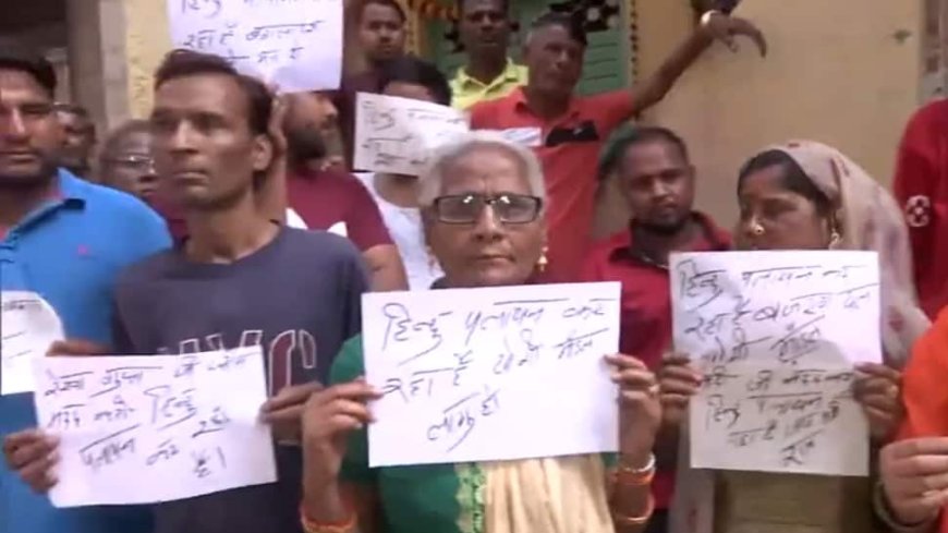 Delhi: 17-Year-Old Dalit Boy Stabbed To Death In Seelampur; AAP Slams BJP As Hindu Families Express Fear