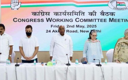 CWC Adopts Resolution On Pahalgam Attack, Says `Time For India To Teach Pak A Lesson`