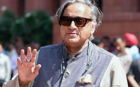 `We Cannot Let Terrorists Divide Us On Basis Of Religion`: Shashi Tharoor