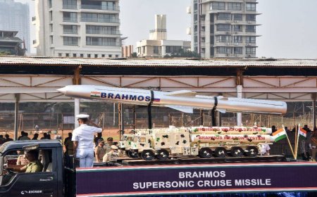 BrahMos Blitz Leaves Pakistan Reeling: Inside the Strikes That Forced a Ceasefire