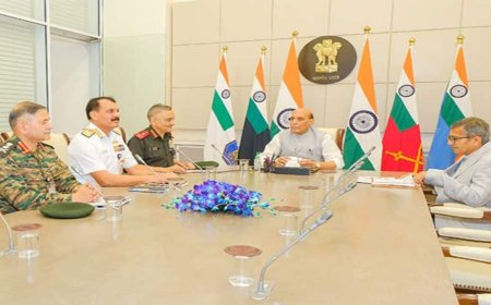 Rajnath Singh Chairs Top Brass Meet, Fires Warning: India Won’t Pause, It Will Pulverise
