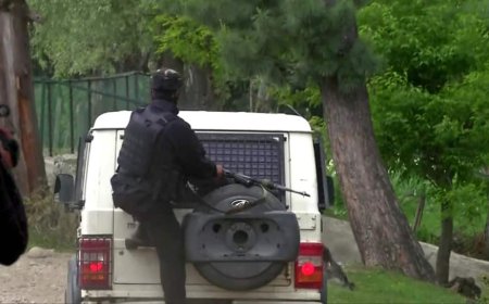 J&K Encounter: Gunfight Breaks Out Between Security Forces And Terrorists In Awantipora
