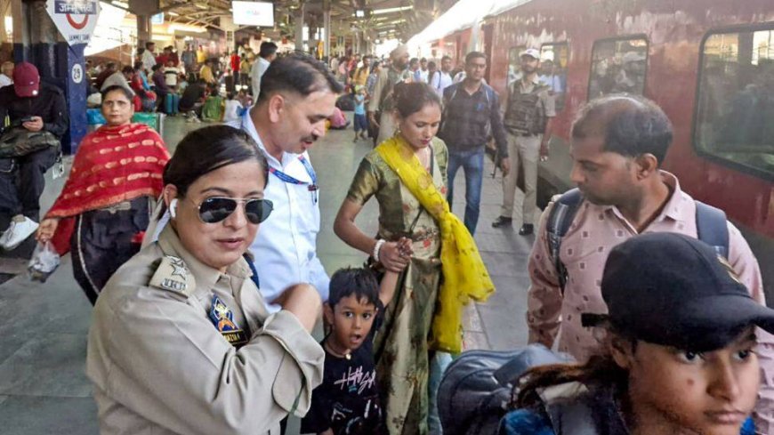 Tatkal Ticket Booking Timing: 9:45 or 9:55? Follow THESE Tips To Get Your Ticket Confirmed On IRCTC