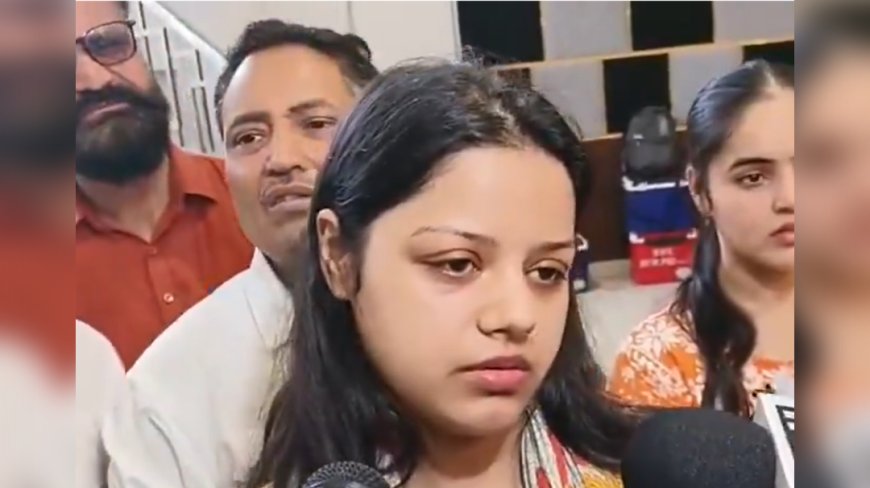 Pahalgam Terror Attack: Himanshi Narwal, Wife Of Deceased Navy Officer, Trolled For...; NCW Says THIS