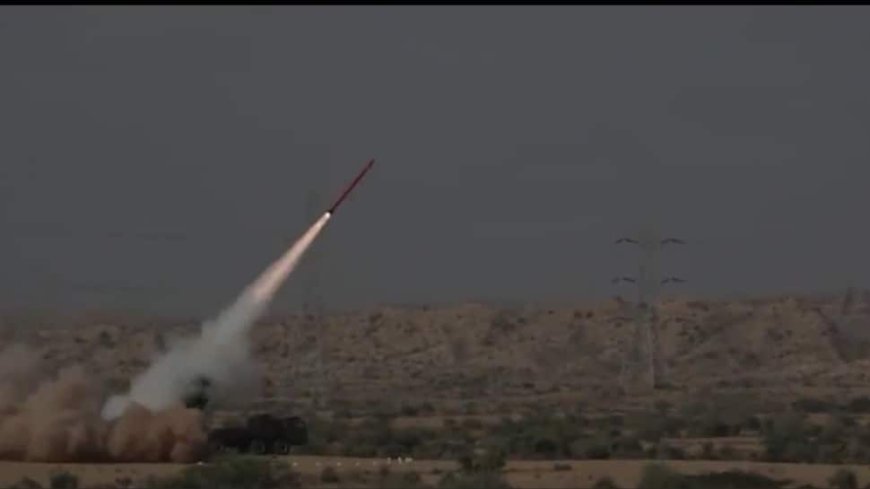 Pakistan Test-Fires 2nd Missile Amid Rising India Tensions After Pahalgam Terror Attack | WATCH
