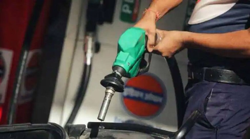 No Need For Panic Buying Of Petrol, LPG -- Indian Oil Says Ample Fuel Stocks Across The Country