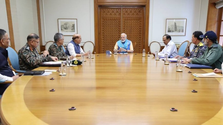 India-Pakistan Tensions: PM Modi Chairs High-Level Meeting With Defence Minister Rajnath Singh, CDS And Armed Forces Chiefs