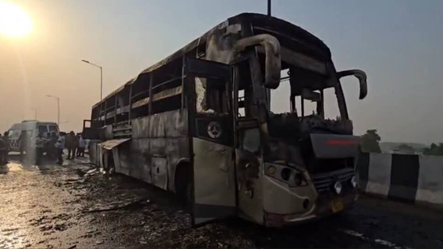 Lucknow Bus Fire: 5 Dead Including 2 Children After Vehicle Catches Fire On Kisan Path