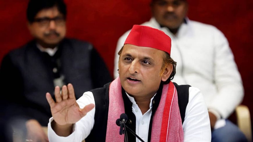 ‘Akhilesh Yadav Maafi Maango’ Posters In Lucknow Over Remarks Against UP Deputy CM